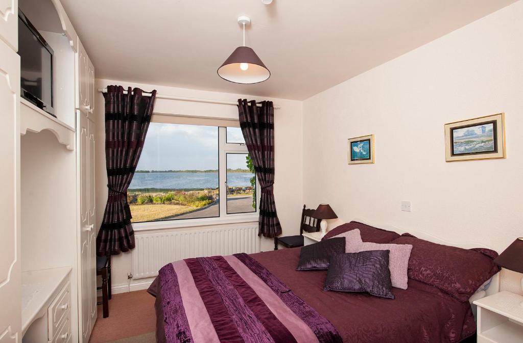 The Waterfront House Country Home Oughterard Cameră foto